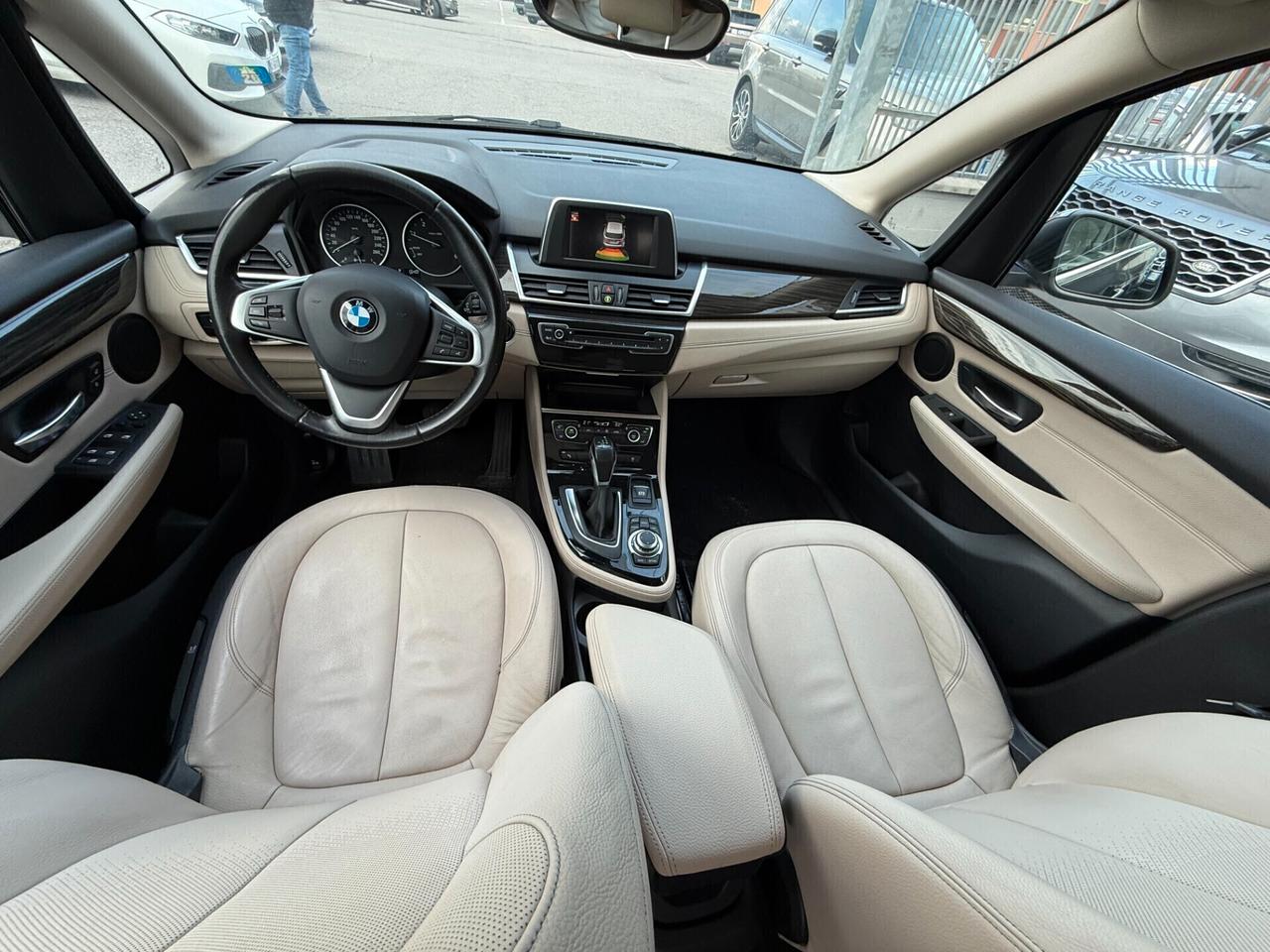 BMW 220 Active Tourer xdrive Luxury EURO 6