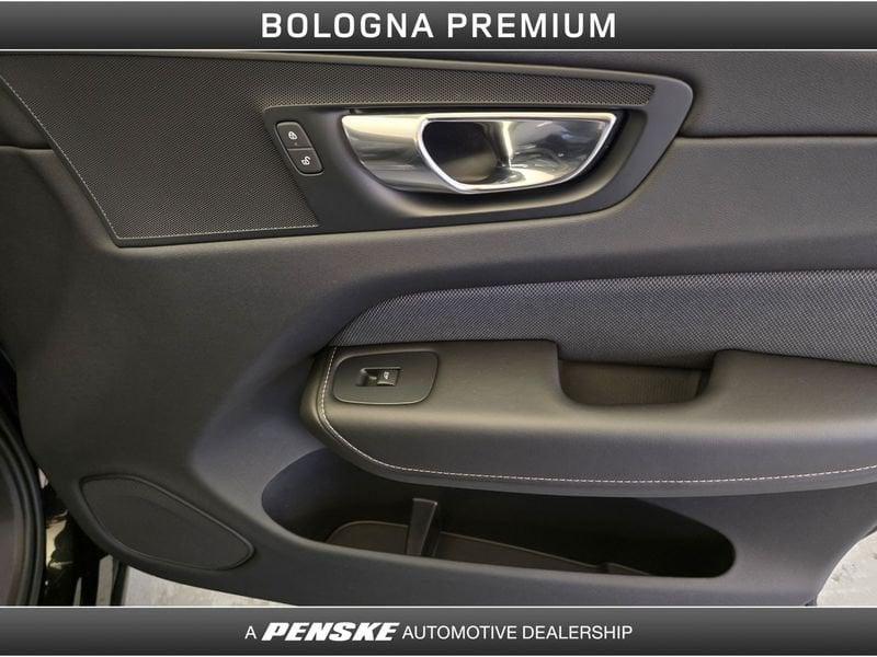 Volvo XC60 XC60 B4 (d) Geartronic R-design