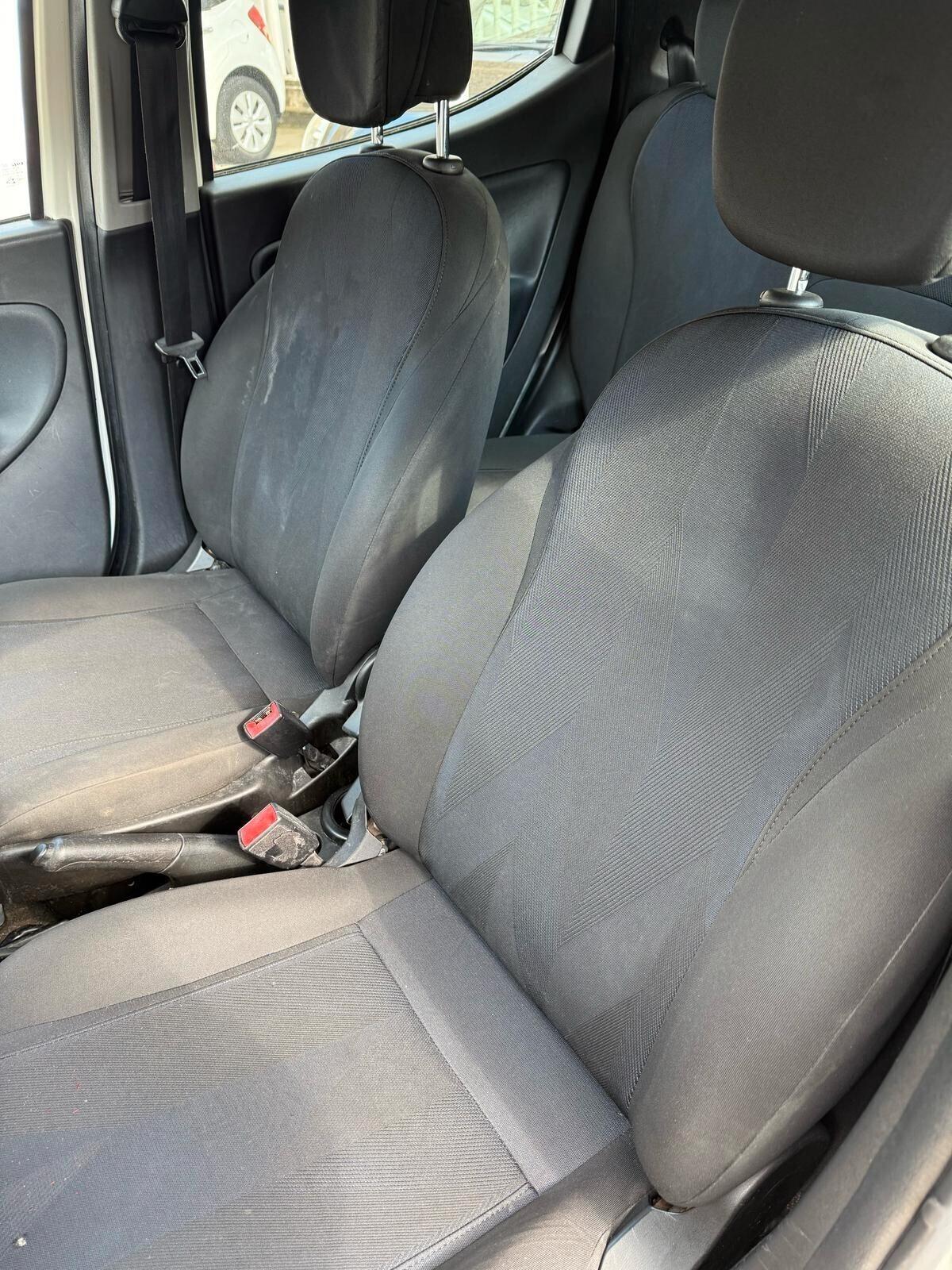 LANCIA NEW YPSILON 1,2 BENZ IMP.GPL