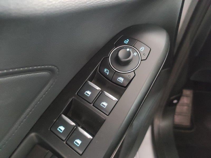 FORD Focus 4ª serie - Focus 1.5 EcoBlue 115 CV automatico 5p. ST-Line