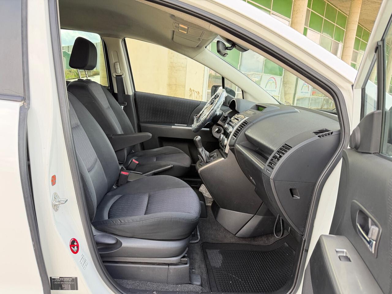 Mazda 5 1.6 MZ-CD 8V 115CV Dynamic Space 7 Posti