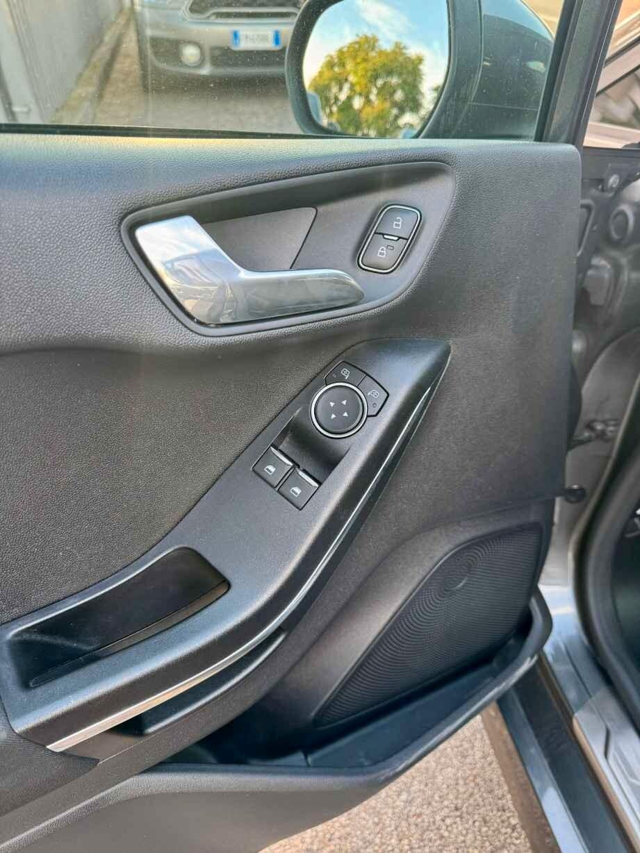 Ford Fiesta 1.0 Ecoboost 125 CV 5 porte Vignale