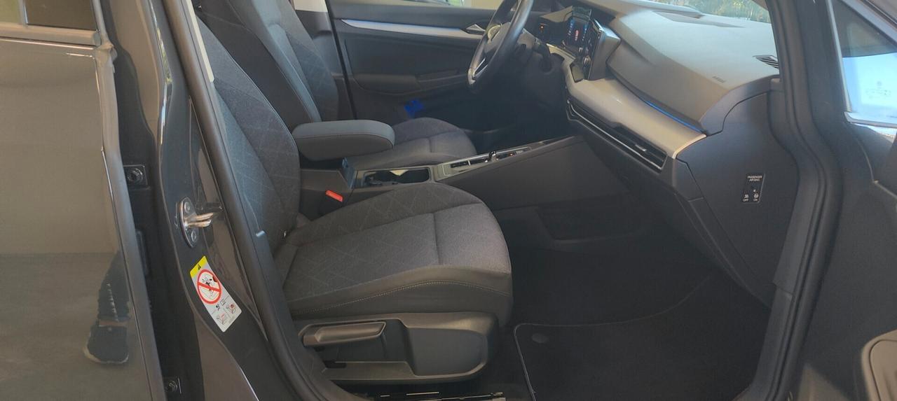 Volkswagen Golf 1.5 TGI DSG Life