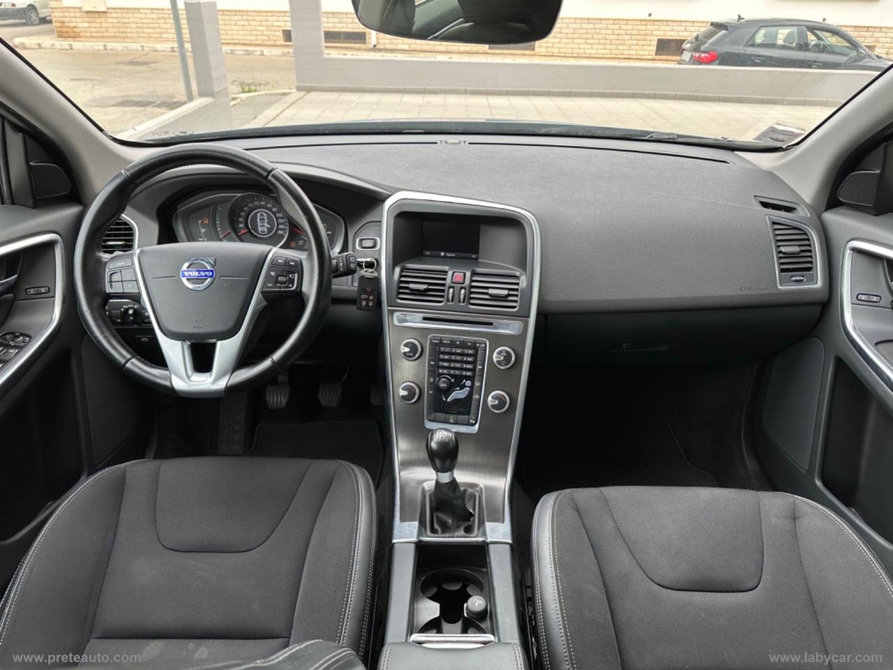 VOLVO XC60 D3 Business