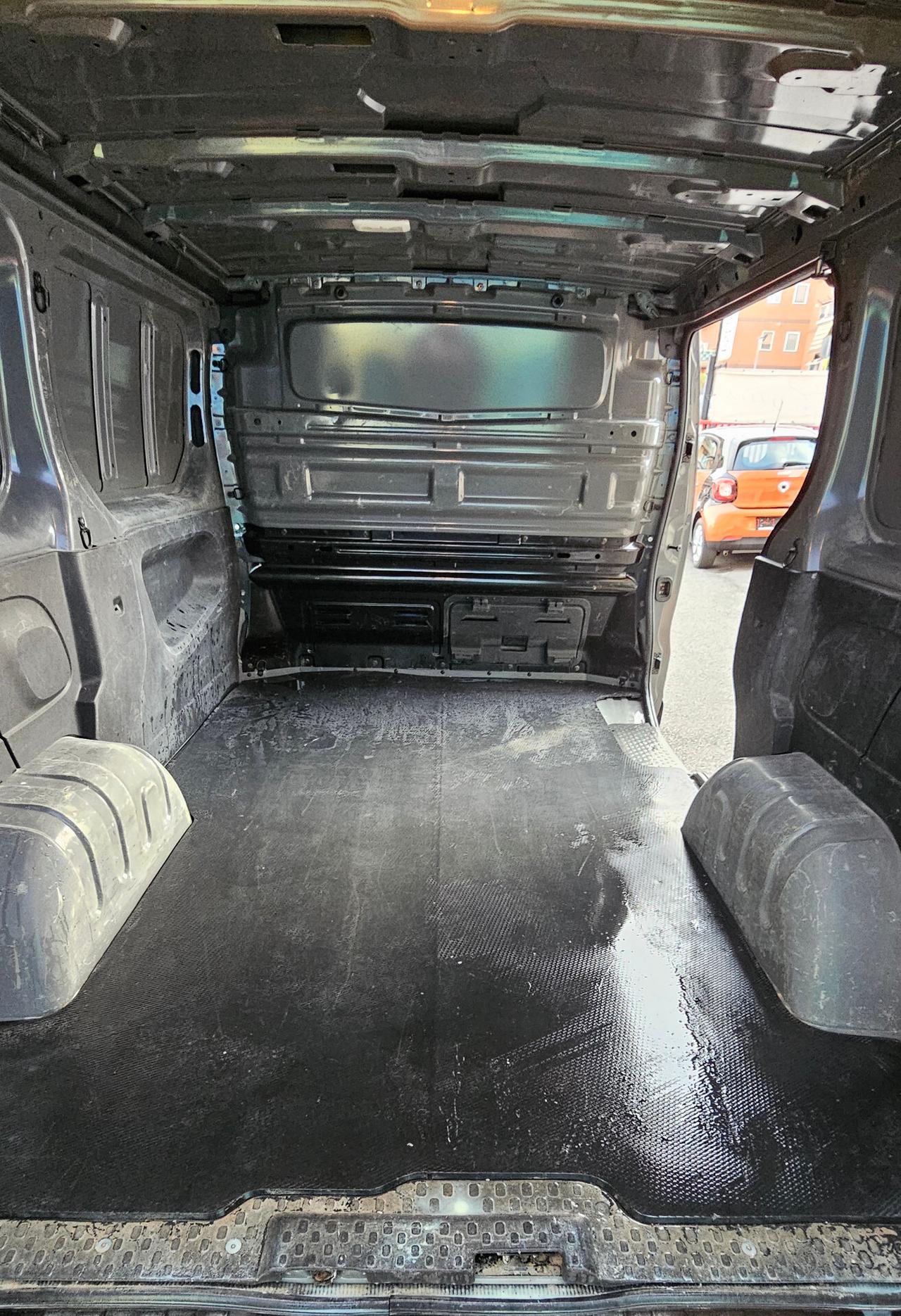 Vivaro 27 1.6 BiTurbo S&S PC-TN L1H1 UNIPROPRIETARIO ITALIANO IVA ESPOSTA