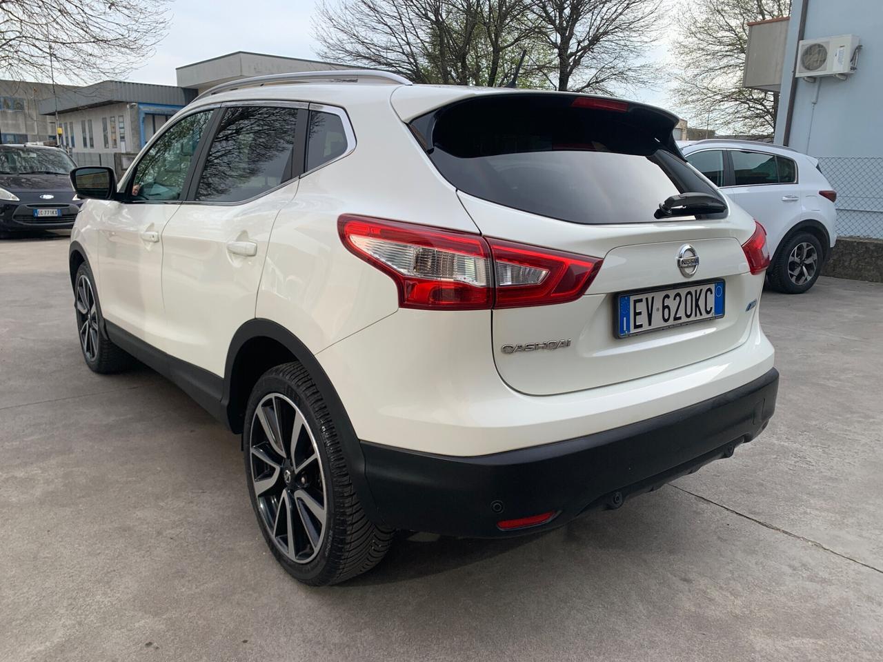 Nissan Qashqai 1.6 dCi DPF Tekna
