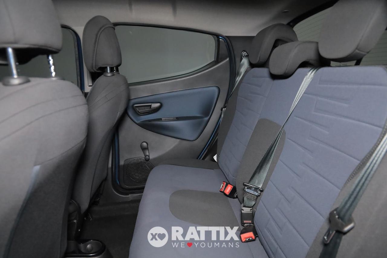 Lancia Ypsilon 1.0 Firefly Hybrid 70CV Platino