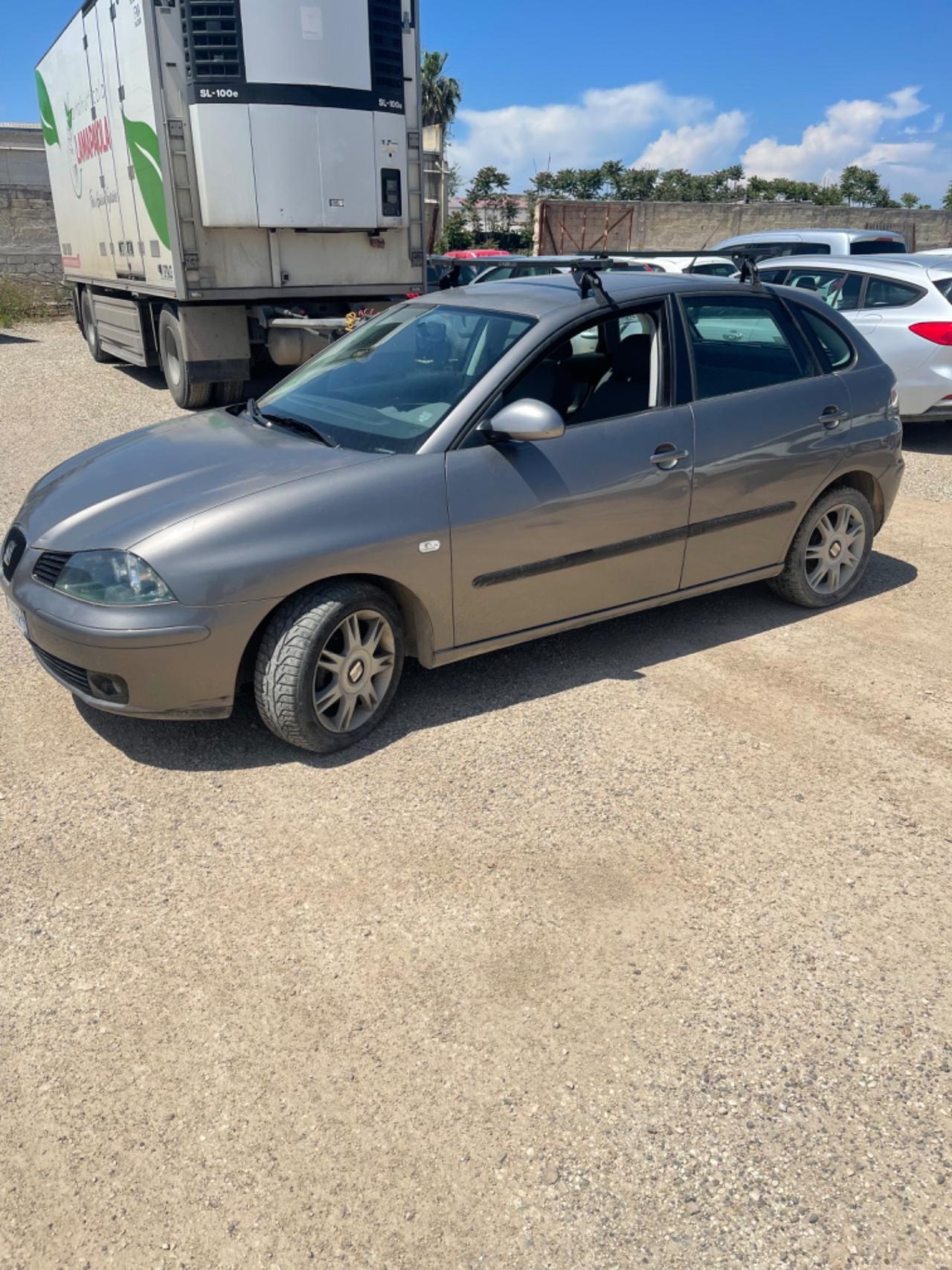 Seat Ibiza 1.4 16V 5p. Signo
