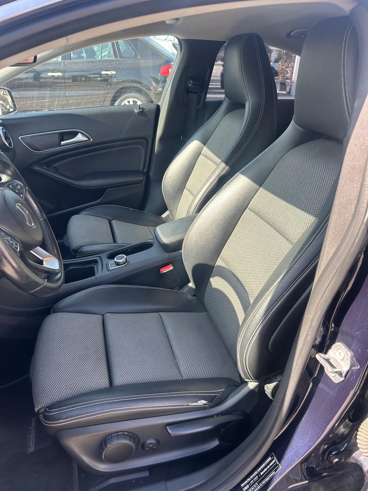 Mercedes-benz CLA 200 d Automatic Executive