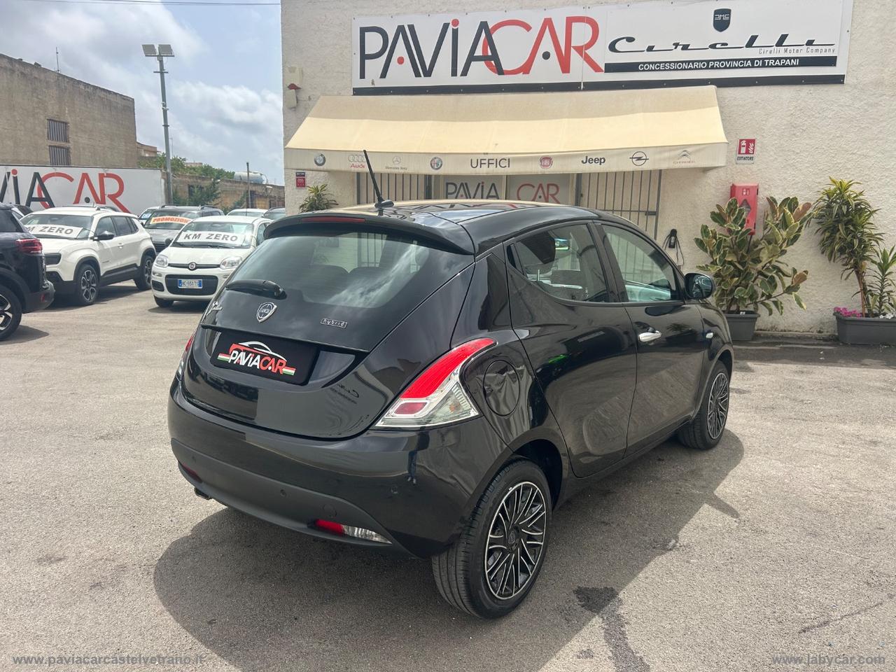 LANCIA Ypsilon 1.0 FireFly 5p.S&S Hybryd Gold