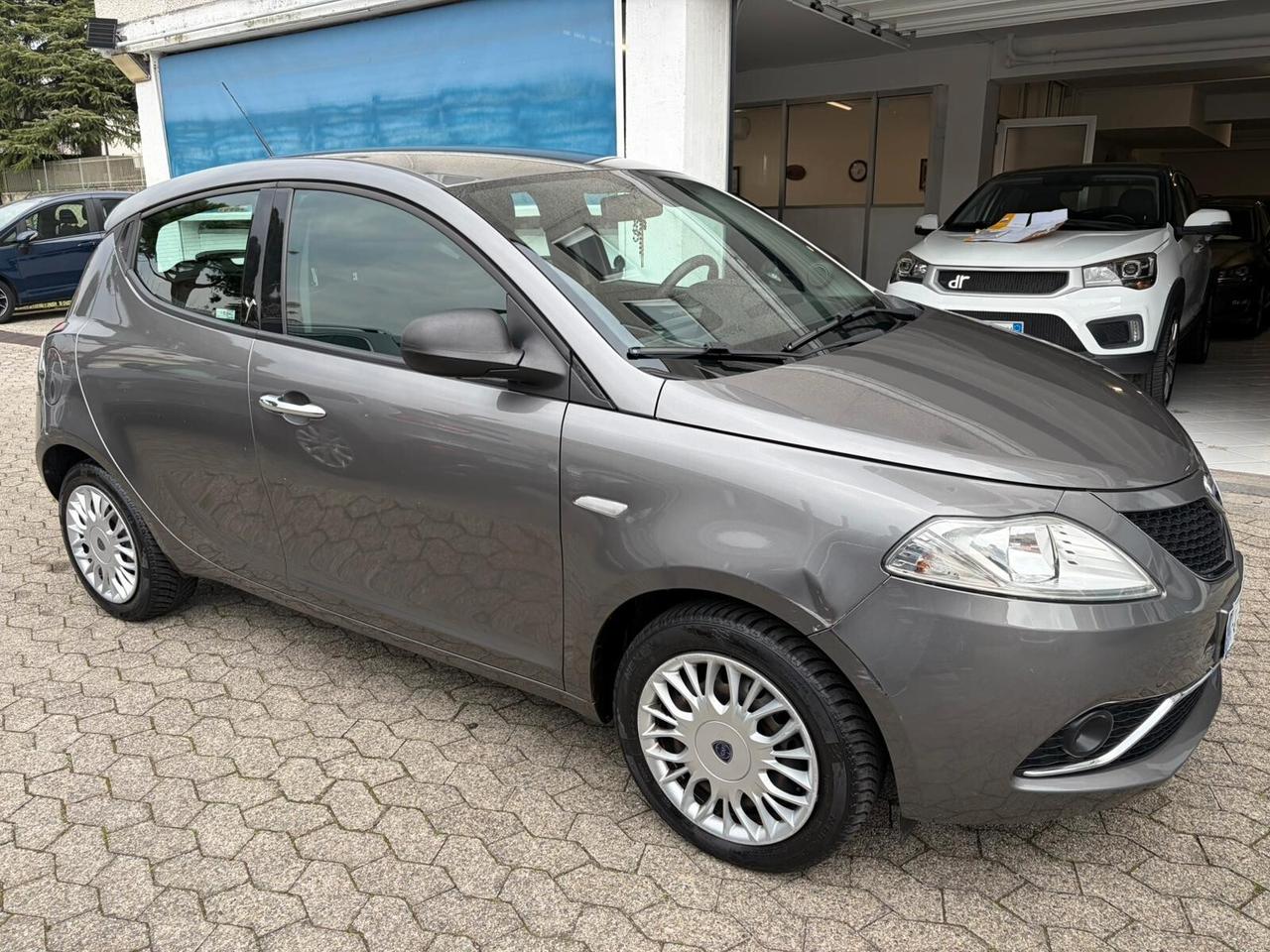 Lancia Ypsilon 1.2 69 CV 5 porte Gold*EURO6*NEOPATENTATI