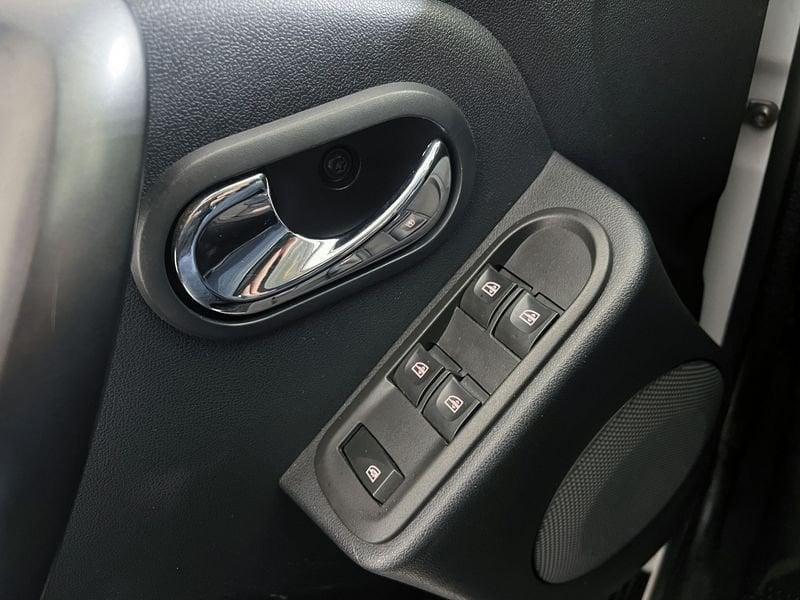 Dacia Duster Duster 1.6 115CV S&S 4x2 Serie Speciale GPL Lauréate Family