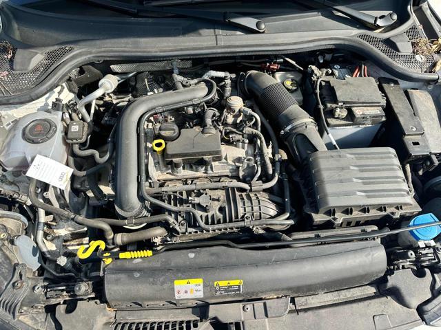 AUDI A1 citycarver 30 TFSI Identity Contrast