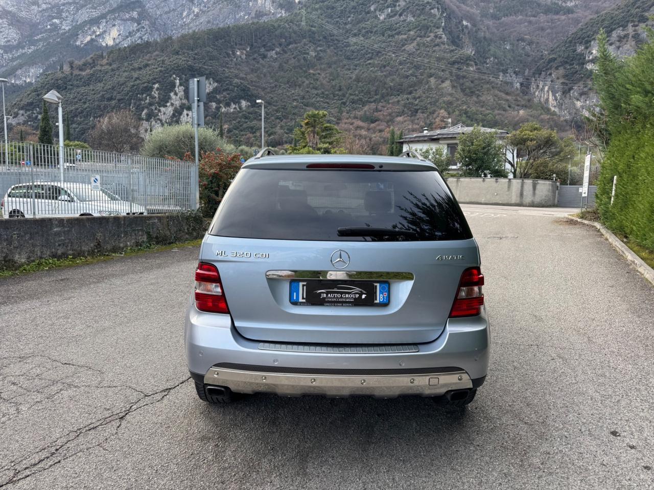 Mercedes-benz ML320 4x4