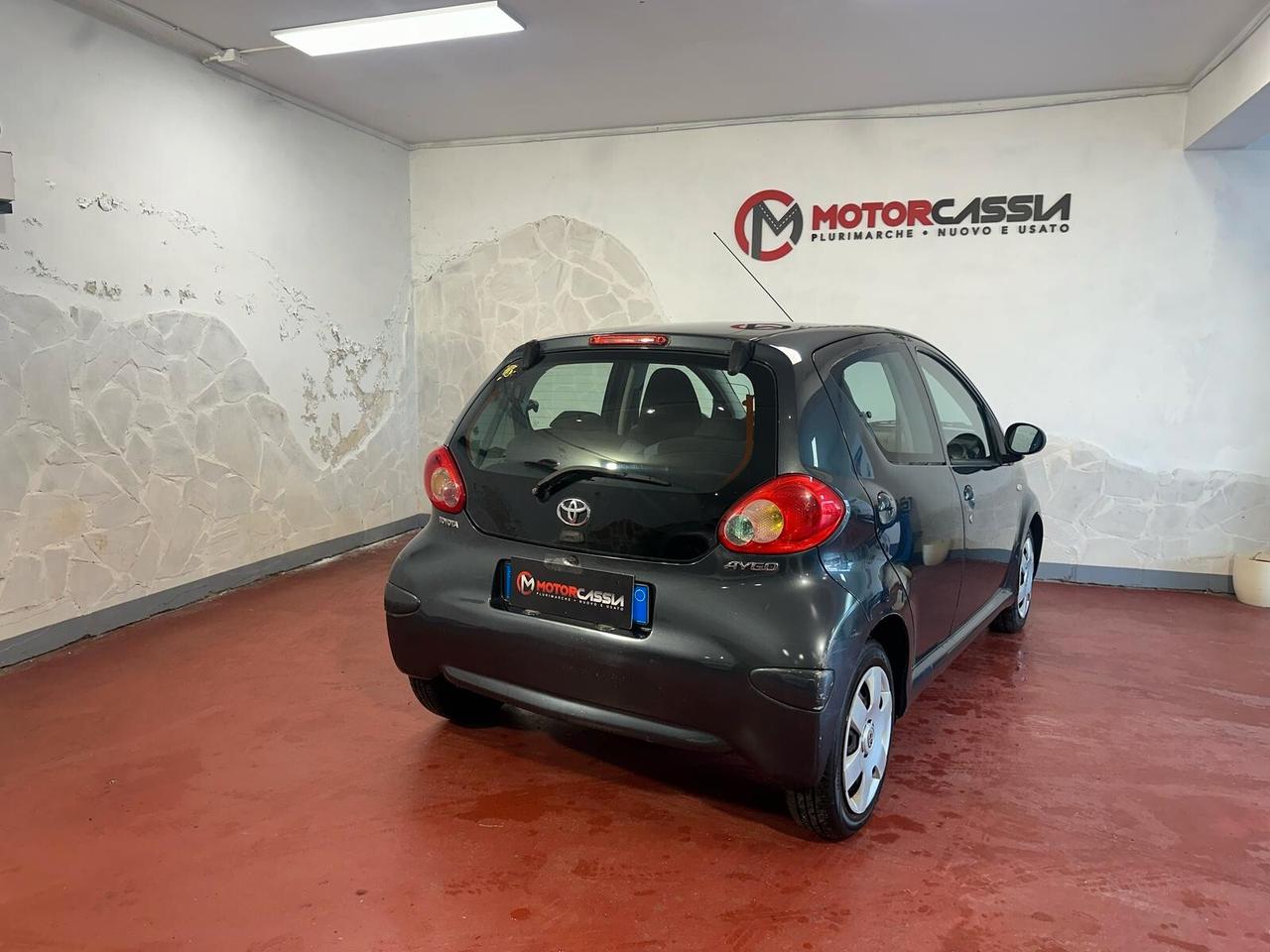 Toyota Aygo 1.0 12V VVT-i 5 porte UNICOPROPRIETARIO