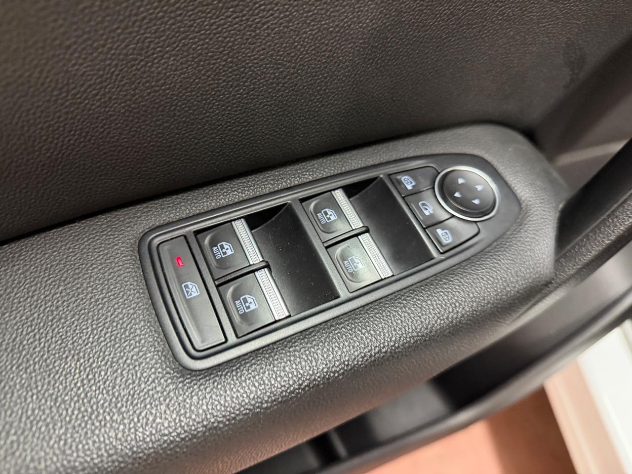 Renault Captur TCe 100 CV GPL Intens