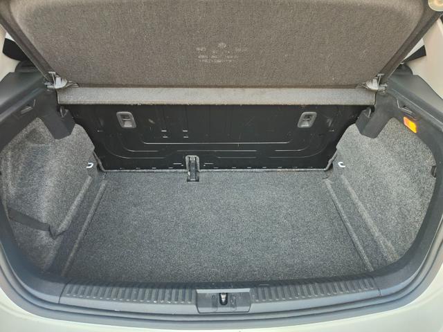 VOLKSWAGEN Polo 1.2 Benz.5 Porte ( OK NEOPAT. )