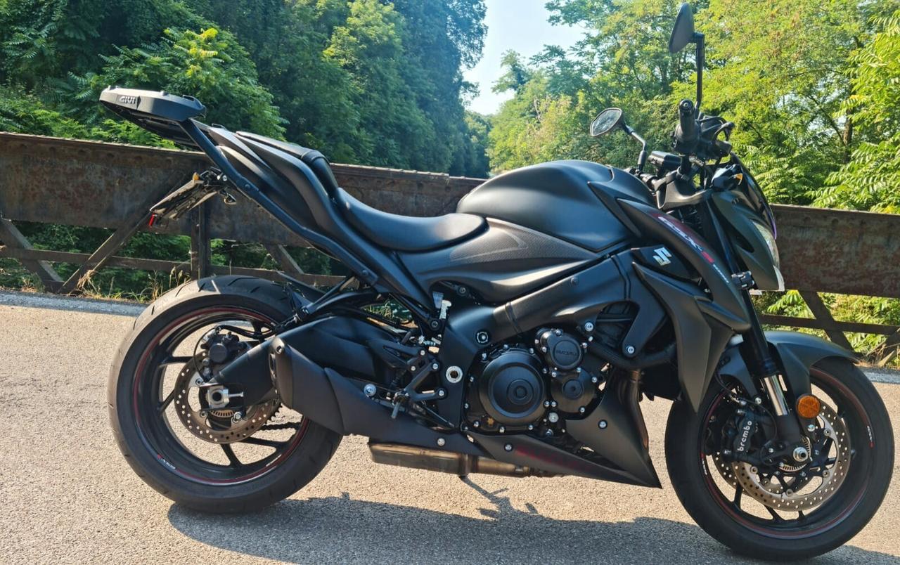 Suzuki GSX S 1000 GSX-S 1000 ABS