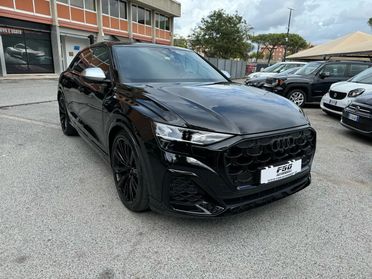 Audi Q8 SQ8 TFSI quattro tiptronic sport attitude tetto panoramico