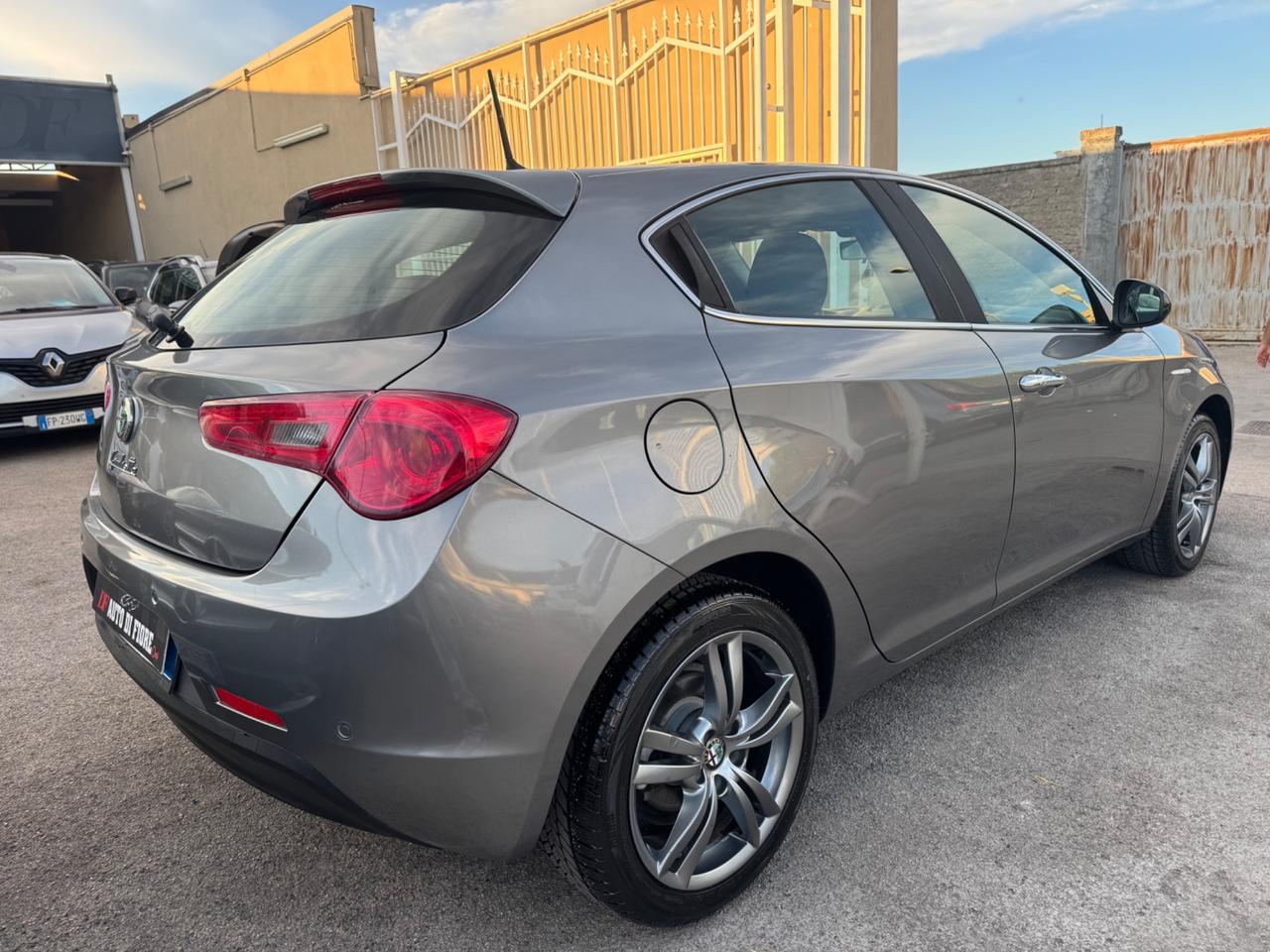 Alfa Romeo Giulietta 1.4 Turbo 120CV GPL Di Serie
