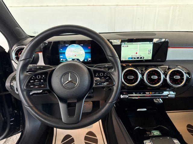 MERCEDES-BENZ A 180 d Automatic Premium diesel