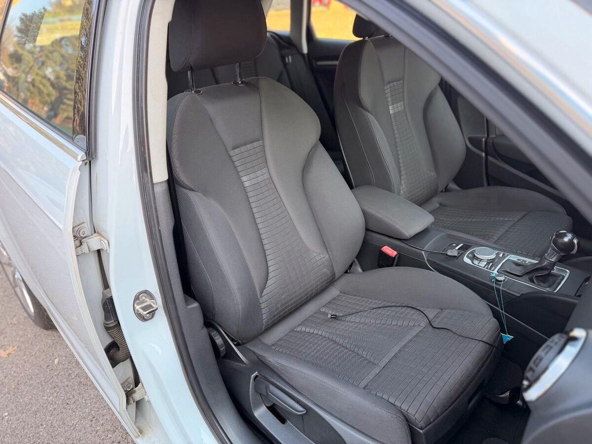 Audi A3 2.0 tdi Ambition 150cv s-tronic E6