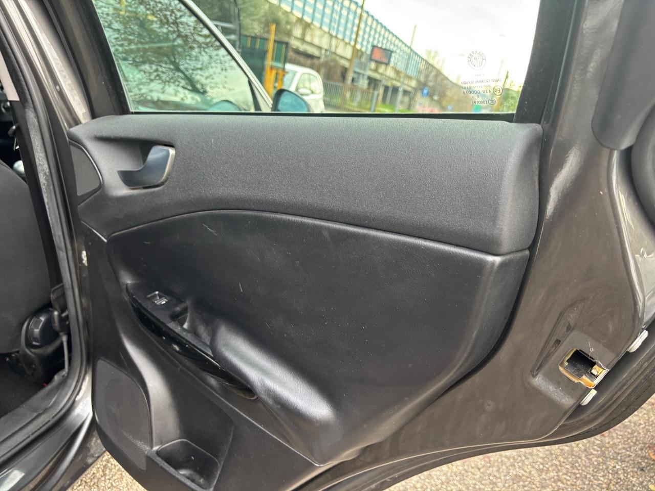 Alfa Romeo Giulietta 2.0 JTDm-2 140 CV Distinctive