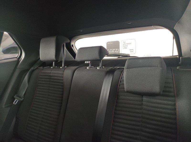 PEUGEOT 2008 2ª serie - 2008 PureTech 130 S&S EAT8 Active Pack