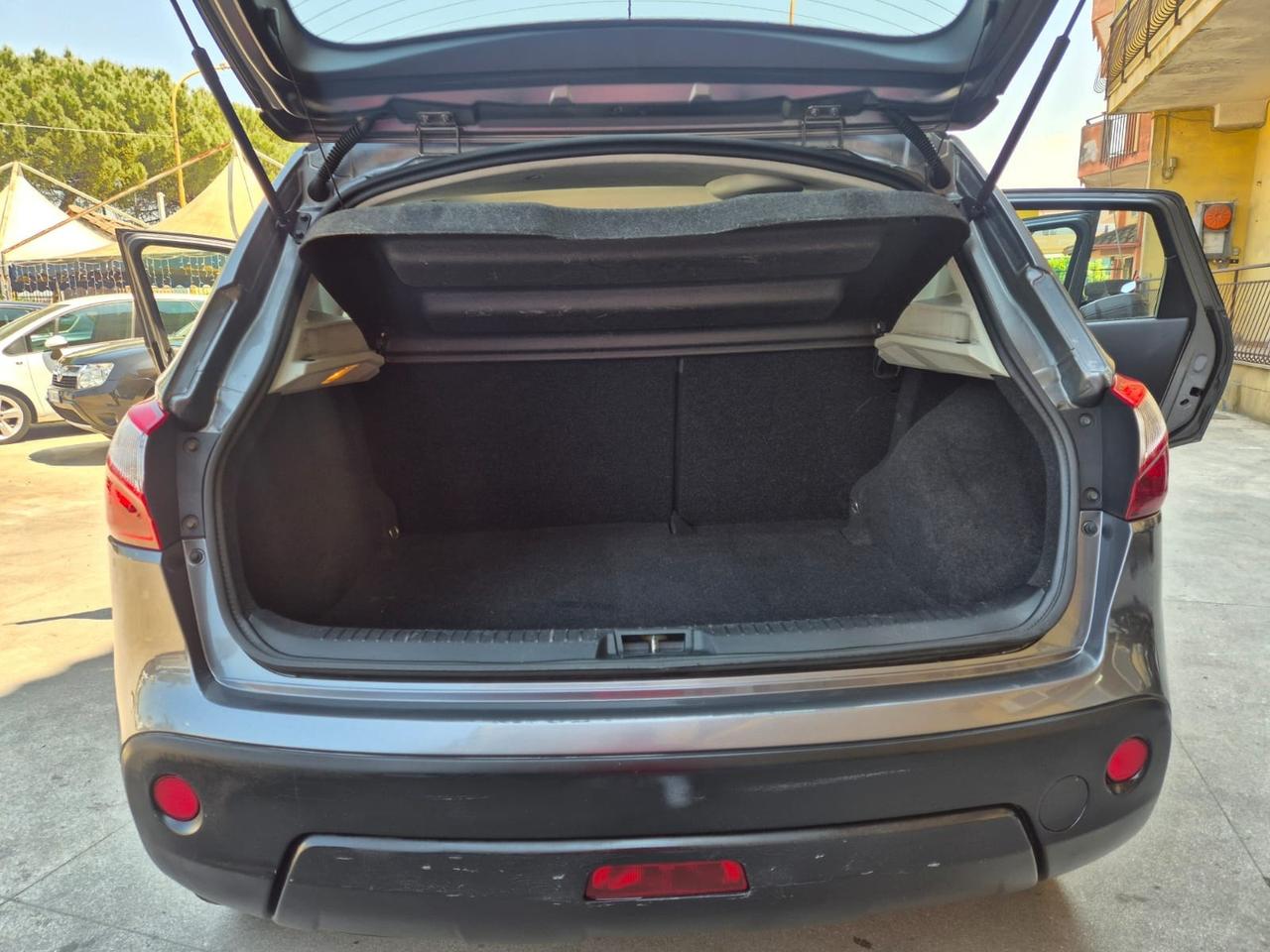 Nissan Qashqai 1.5 dCi Tekna Novembre 2013