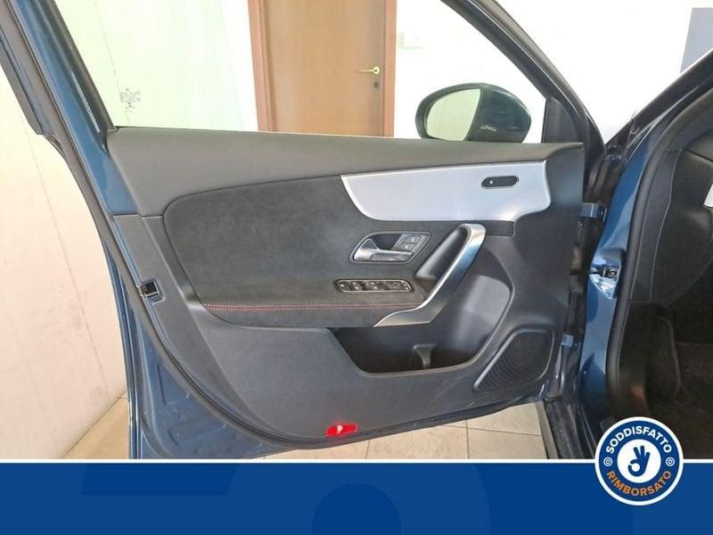 Mercedes-Benz Classe A A 180 d Automatic Premium