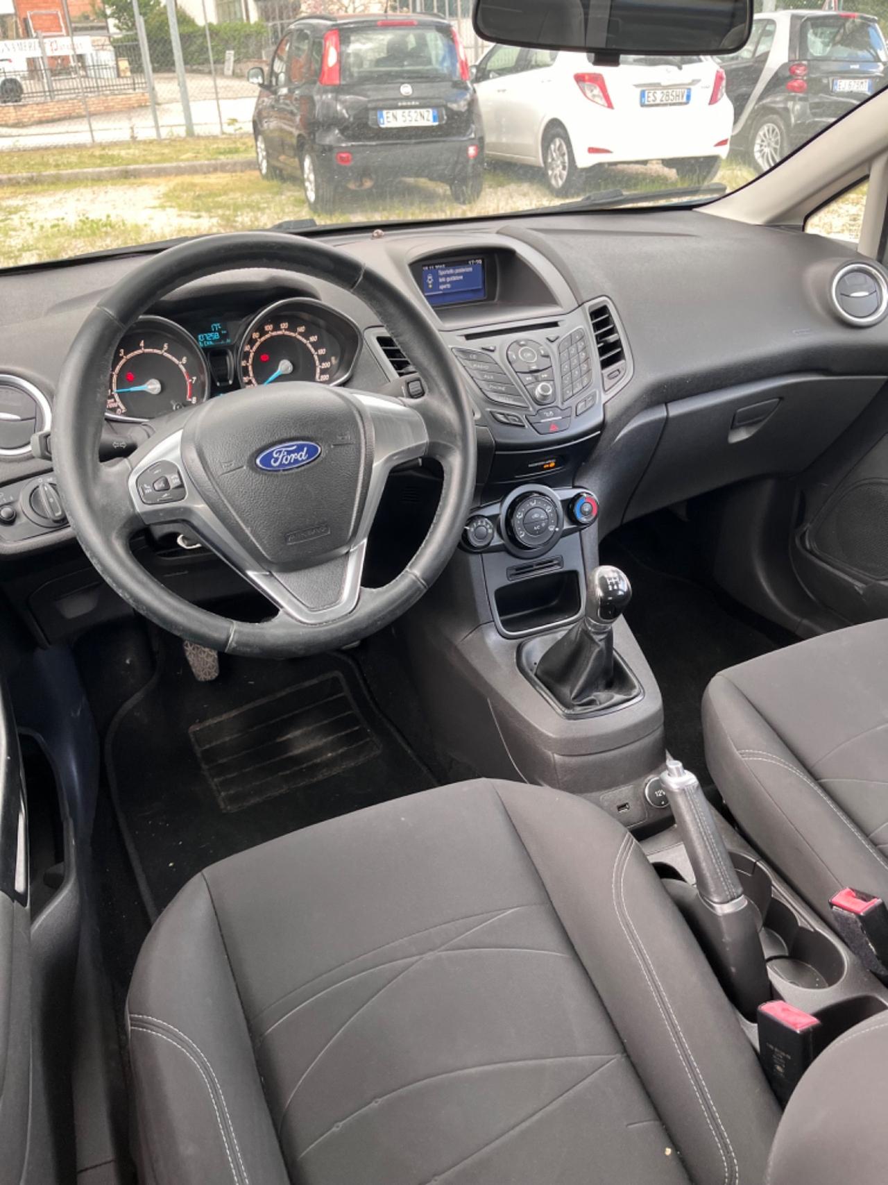 Ford Fiesta 1.2 60CV 2017 PERFETTA NEOPATENTATI
