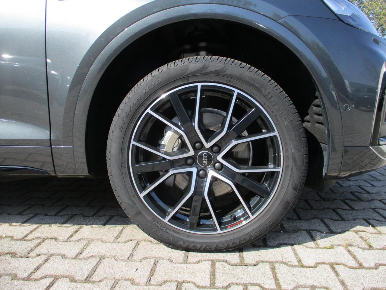 Audi Q5 SPB 40 TDI quattro S tronic Black