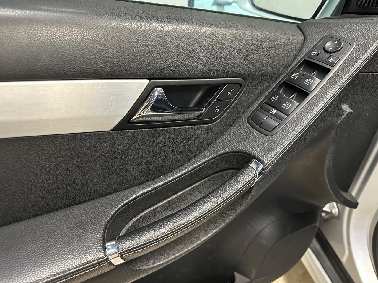 Mercedes-benz R 320 CDI cat 4Matic Sport