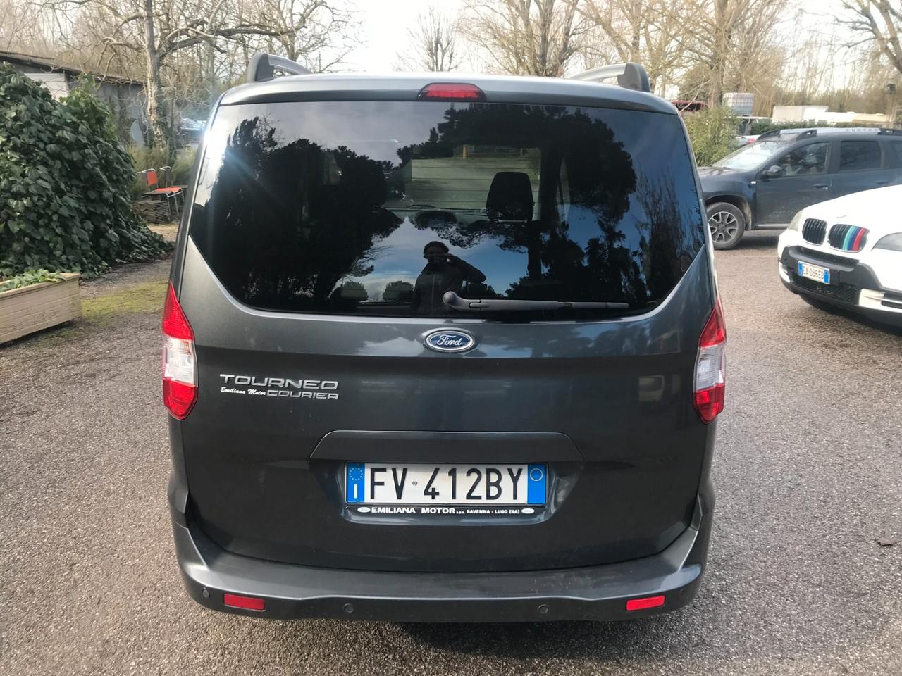 Ford Tourneo Courier 1.0 EcoBoost 100 CV Sport