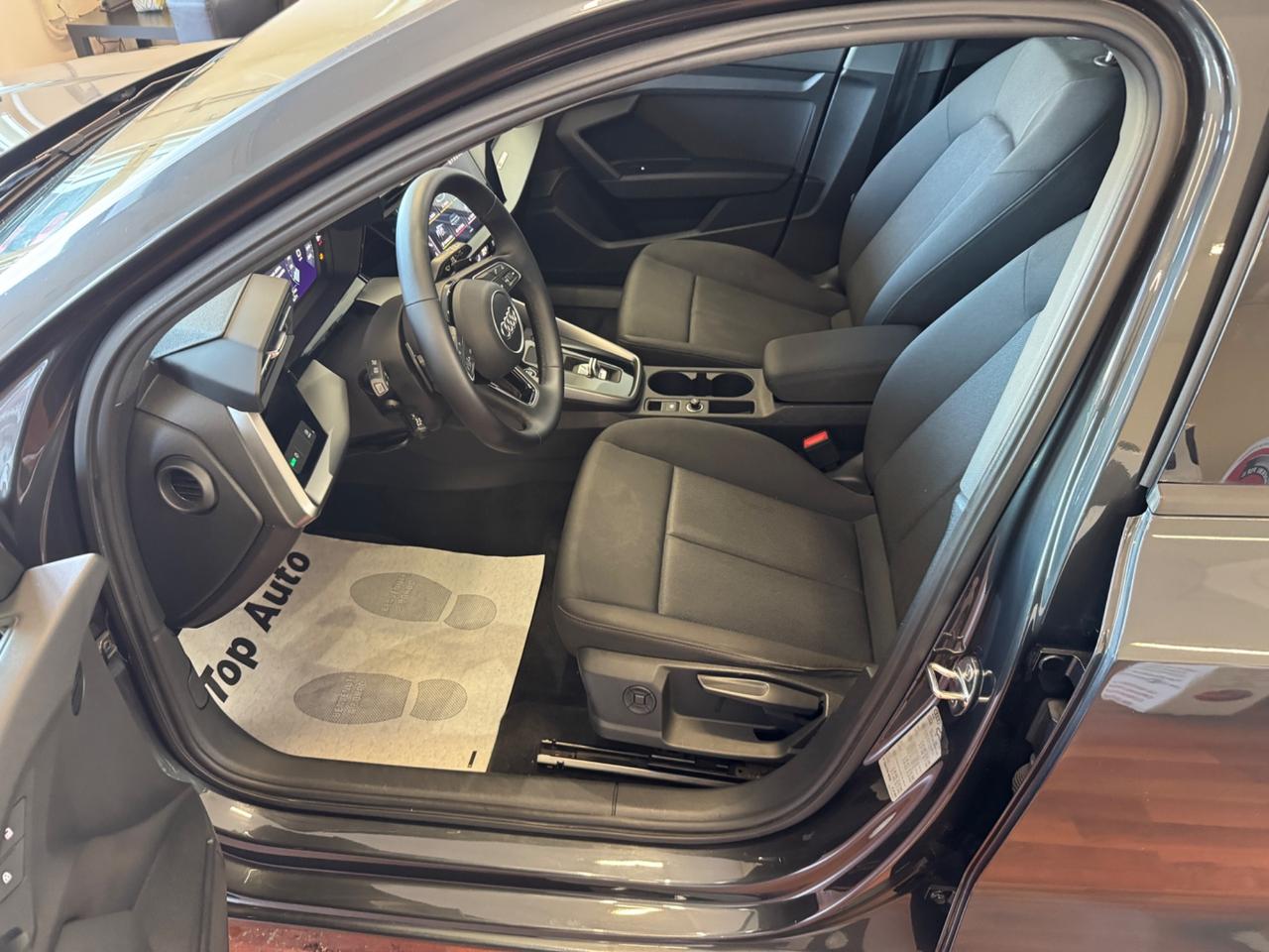 AUDI A3 SPB 35 TDI S TRONIC IDENTITY BLACK - MY21