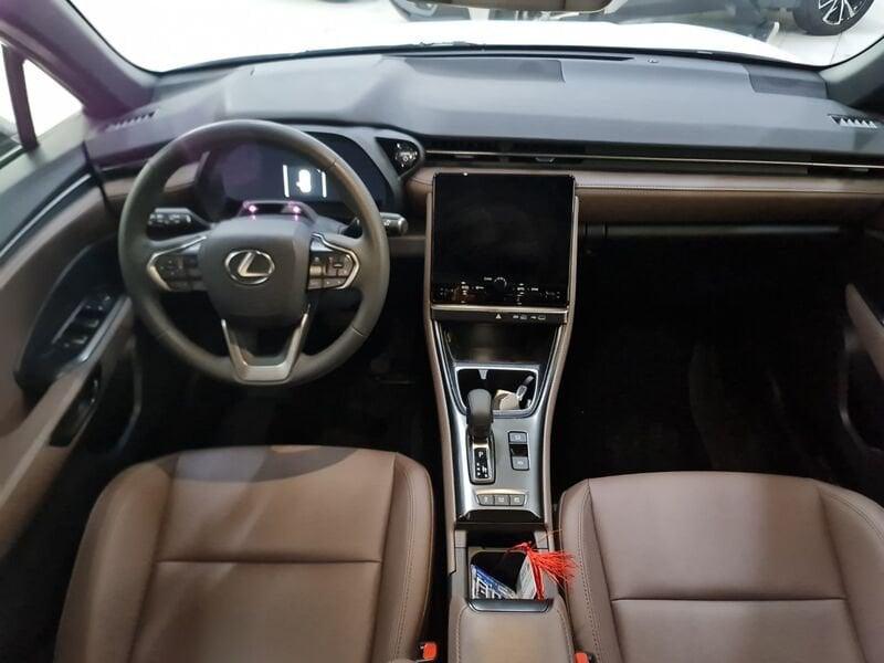 Lexus LBX 1.5 Hybrid 136 Elegant 2WD