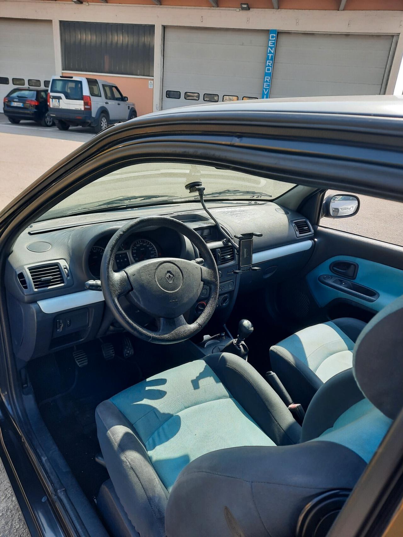 Renault Clio 1.5 dCi 65CV OK NEOPATENTATI