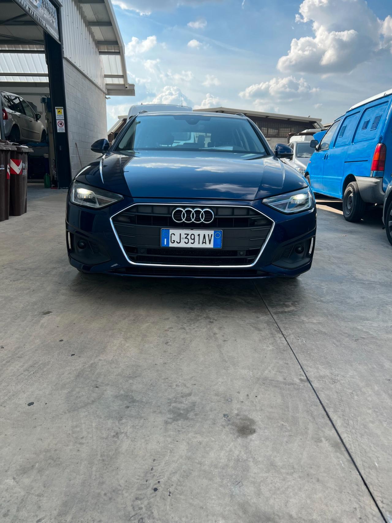 Audi A4 Avant 35 TDI/163 CV S tronic Business