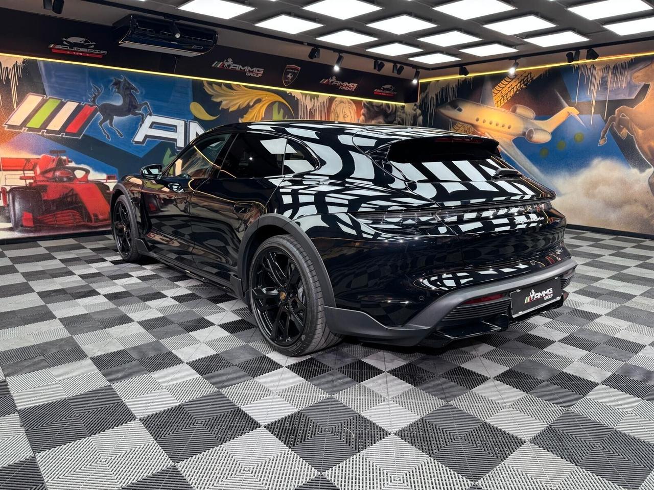 Porsche Taycan Turbo Cross Turismo (019)