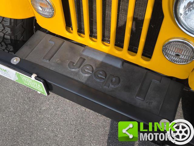 JEEP CJ-7 3 marce Renegade