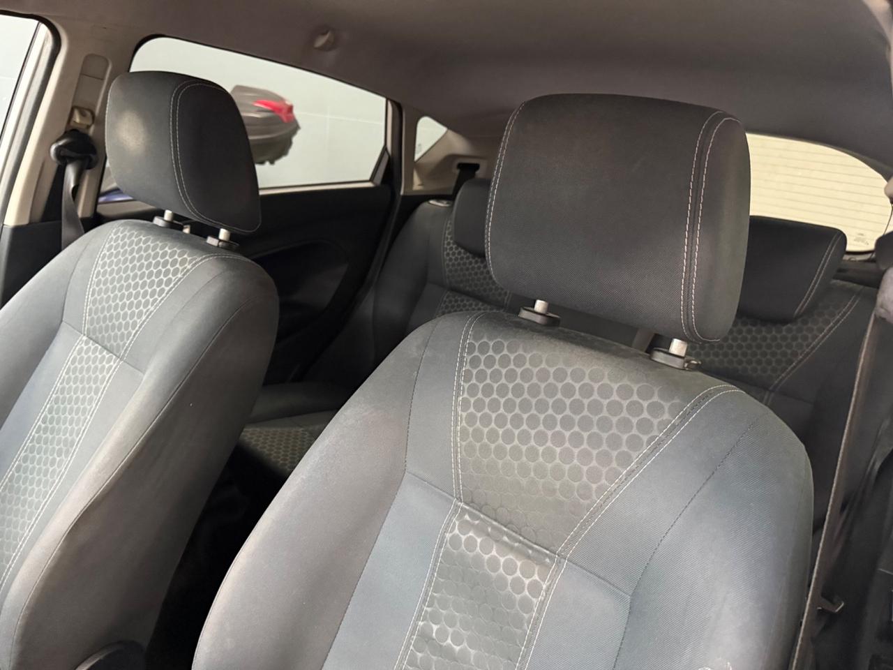 Ford Fiesta 1.2 16V 60CV 5p. Titanium Ok Neopatentati