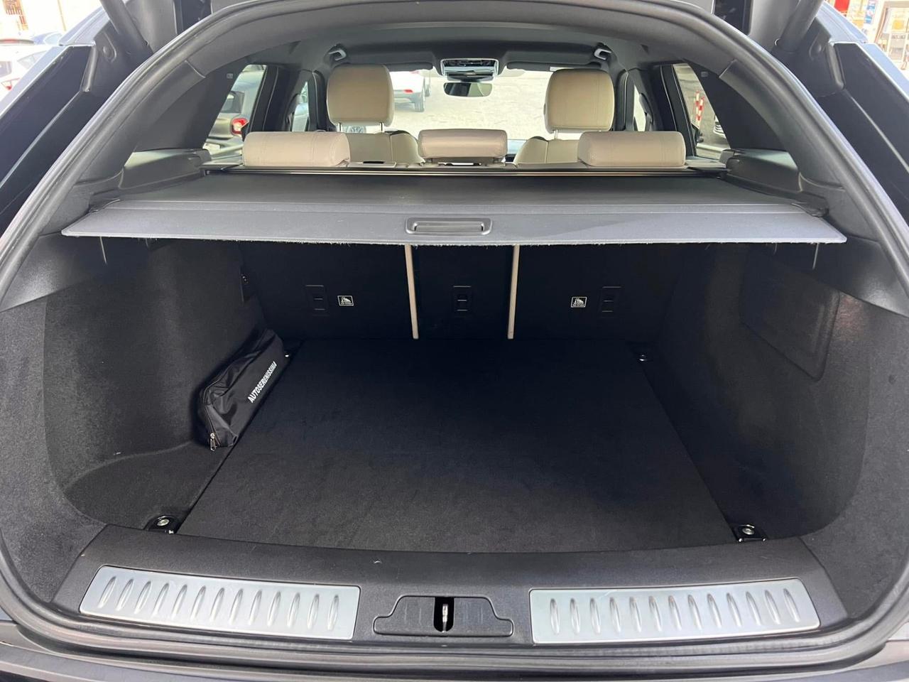 Land Rover Range Velar 2.0D I4 240 CV R-Dynamic HSE motore nuovo