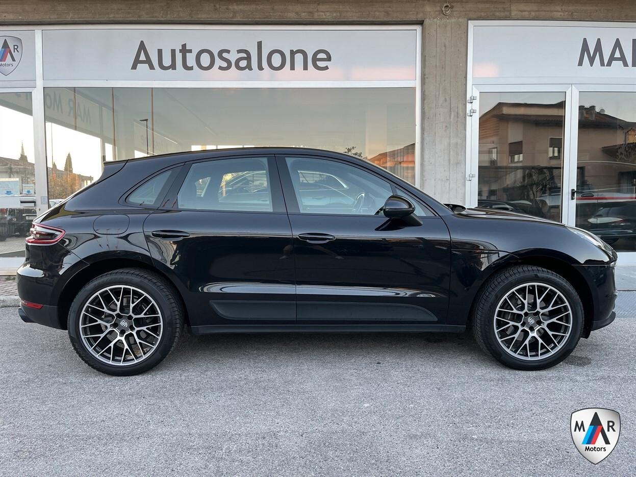 Porsche Macan 2.0 252 cv pdk