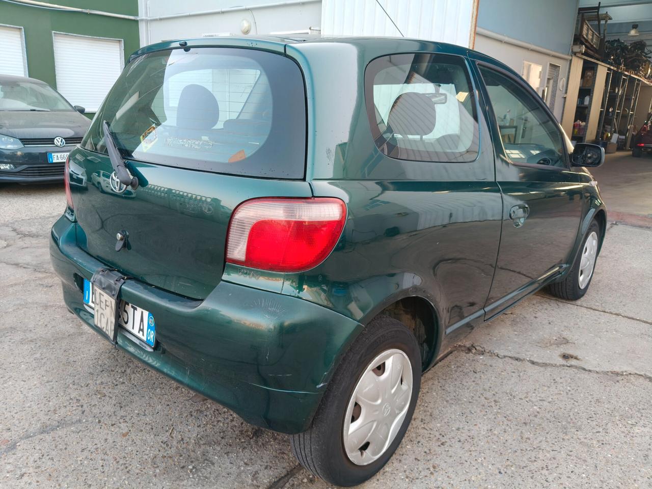 Toyota Yaris 1.0i 16V cat 3 porte