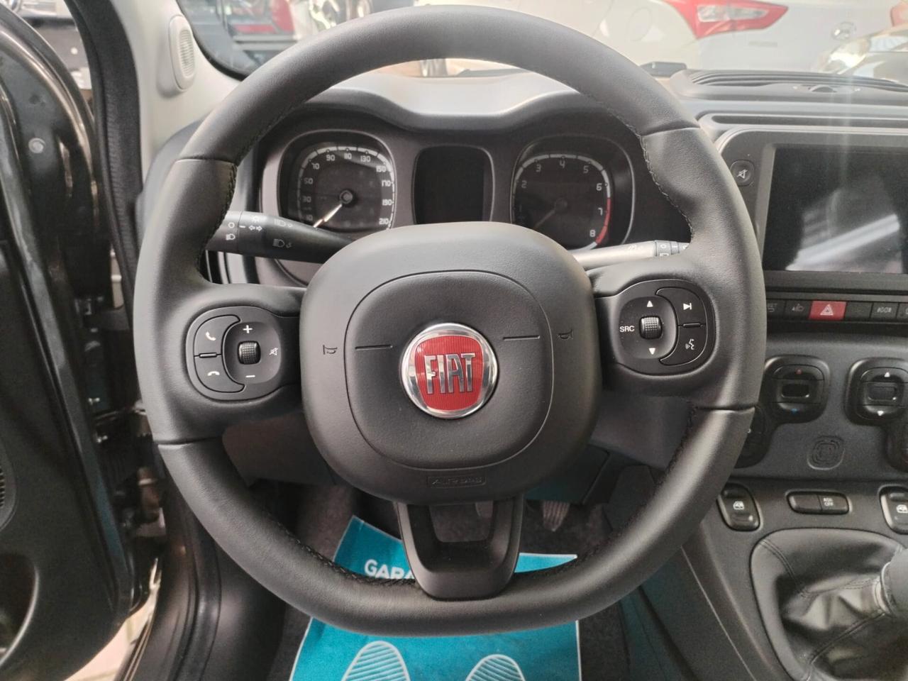 Fiat Panda 1.0 FireFly S&S Hybrid Red