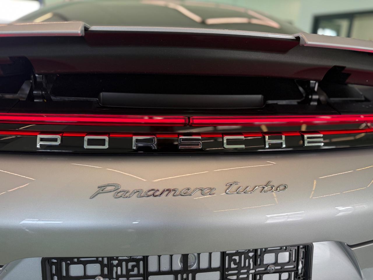 Porsche Panamera 4.0 Turbo