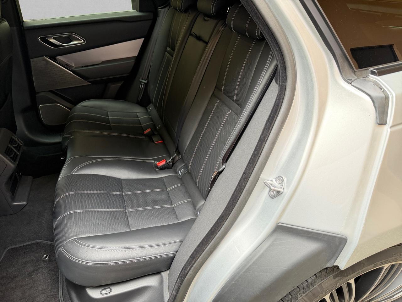 Land Rover Range Rover Velar 2.0 i4 R-Dynamic SE 240cv auto "83700 km!!!"