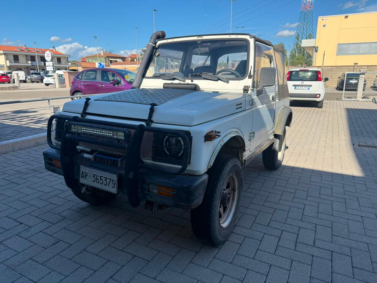 Suzuki SJ 413 SJ413 Cabriolet De Luxe