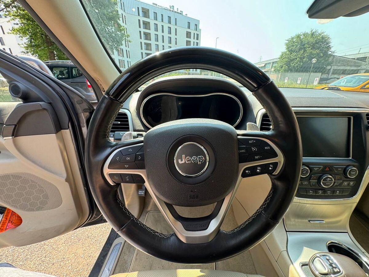 Jeep Grand Cherokee 3.0 crd V6 Overland 250cv auto E6