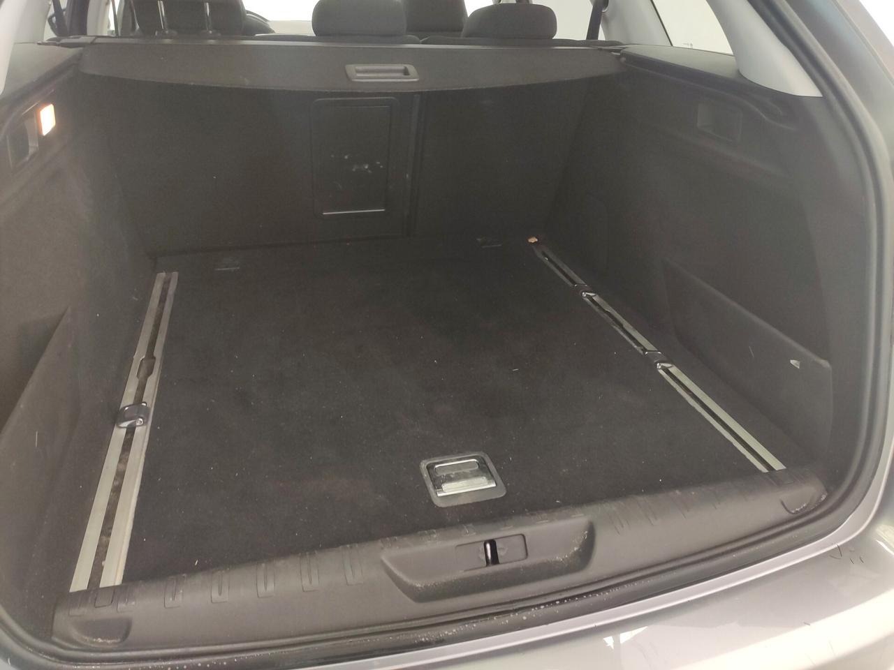 Peugeot 308 BlueHDi 150 S&S SW Allure